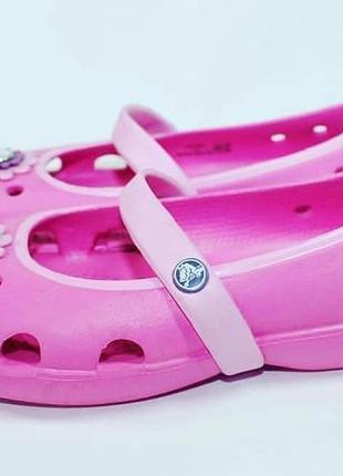 Crocs сандалі, тапочки для дівчинки