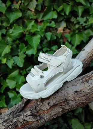 Белые бежевые сандалии босоножки для девочки