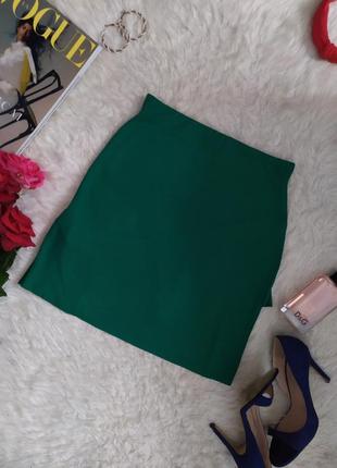 Актуальна зелена спідниця міні з воланом розміру xs s бренду koton турція2 фото