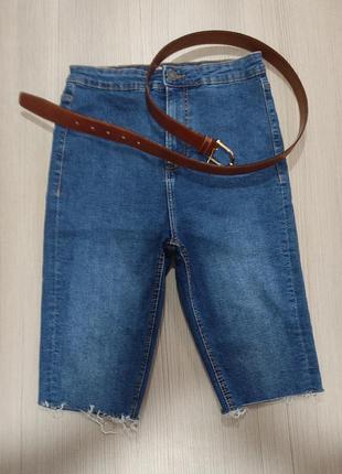 Стрейчевые джинсовые шорты (пояс в подарок)4 фото