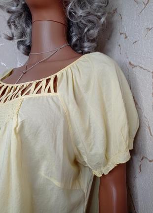 Легка бавовняна блуза ніжно лимонного кольору4 фото