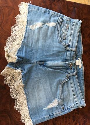 Шорти