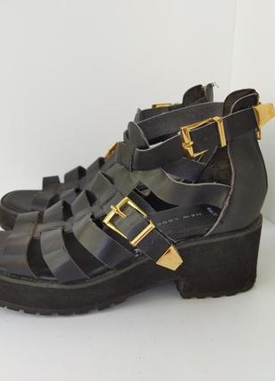 Сандали new look