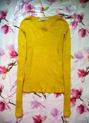 Zаrа лимонная коллекция.свитер в стиле паутинка с круглым вырезом и длинными рукавами2 фото