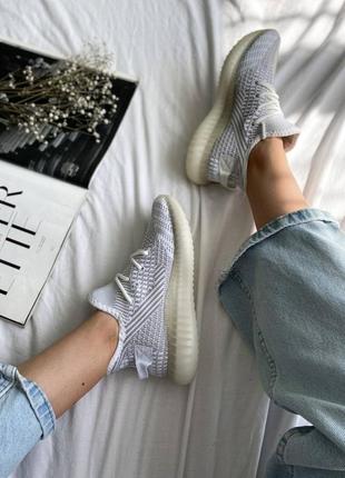 Жіночі літні текстильні кросівки adidas yeezy boost 350 v2 🆕 адідас ізі буст 3507 фото