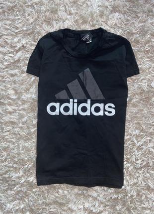 Тонкая коттоновая футболка adidas, оригинал, xxs,  xs2 фото