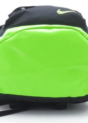 Рюкзак черного цвета с зелёным дном nike4 фото