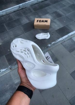 Adidas yeezy foam runner white мужские тапки адидас2 фото