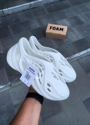 Adidas yeezy foam runner white мужские тапки адидас4 фото