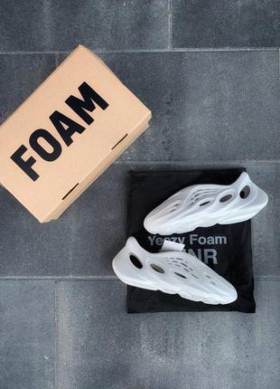 Adidas yeezy foam runner white чоловічі капці адідас9 фото
