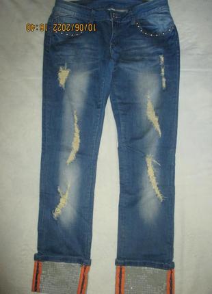 Стильные стрейчевые летние джинсы,пот40-46см3 фото