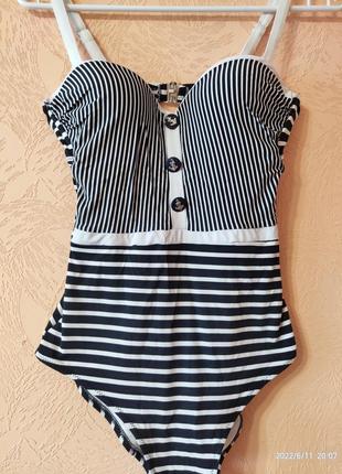 Продам купальник