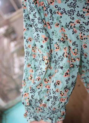 Милая вискозная блуза мятного цвета в мелкий цветок3 фото