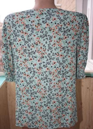 Милая вискозная блуза мятного цвета в мелкий цветок5 фото