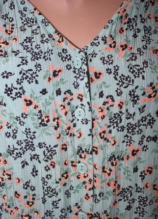 Милая вискозная блуза мятного цвета в мелкий цветок4 фото