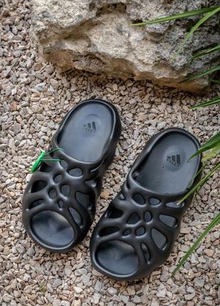 Жіночі шльопанці adidas yeezy 450 slide адідас