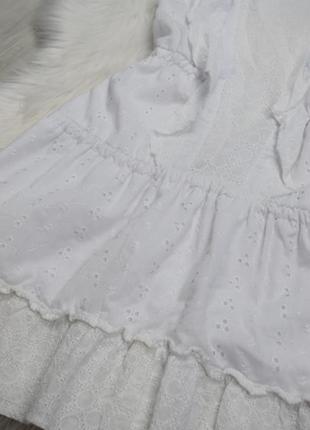 Плаття біле з рюшами прошвою сукня кокетлива білосніжна4 фото