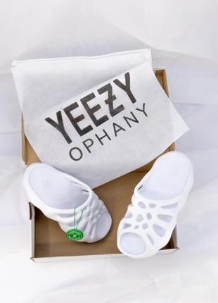 Жіночі шльопанці adidas yeezy 450 slide адідас білі слайди