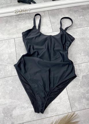 Утягивающий чёрный купальник с косточками больших размеров3 фото