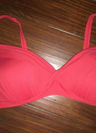 Marks&spencer-яскравий верх від купальника! р.-46 eur
