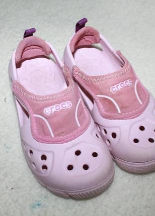 Крутые кроксы фирмы crocs с 10-11 размера по стельке 17,5 см.7 фото