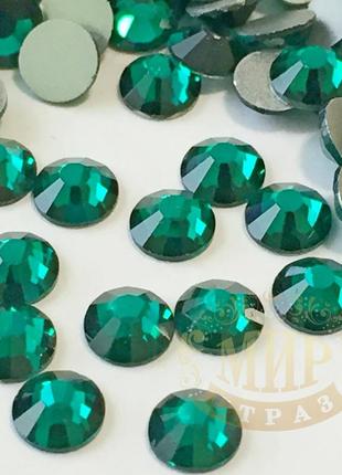 Стразы yhb lux, цвет emerald, ss20 (4,8-5мм), 100шт4 фото