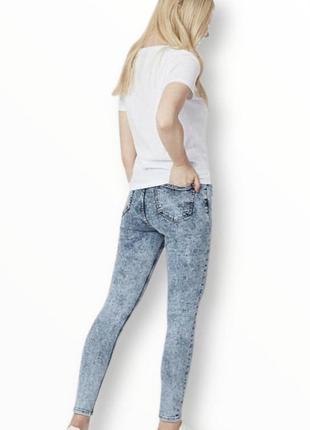✨14 блакитні skinny, скінні варенки варені блакитні джинси жіночі bershka✨3 фото