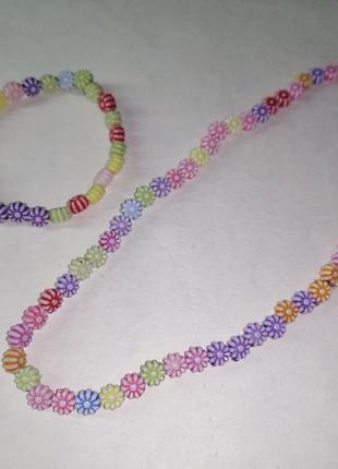 Набор бижутерии для девочки ( ожерелье и браслет)