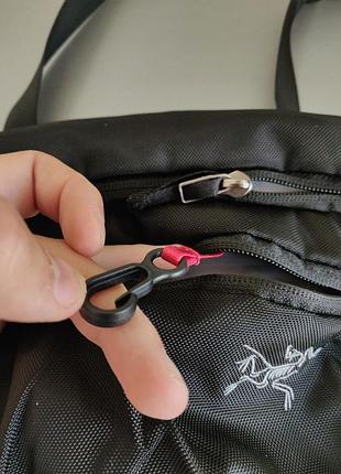 Сумка мессенджер бананка arcteryx mantis 2