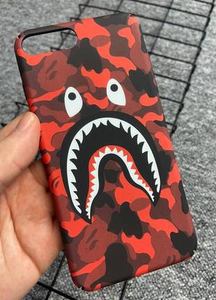 Чохол для телефону apple iphone 7 plus / 8 plus червоний bape - панель накладка на айфон