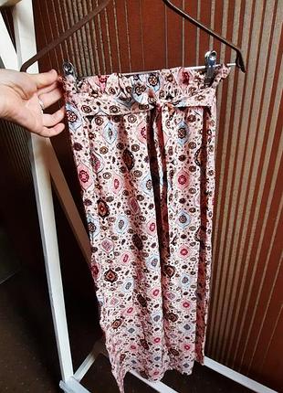 Широкі штани,кюлоти