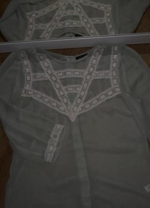 Прозора блуза