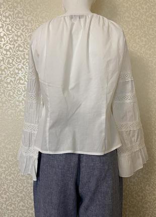 Біла блуза з вишитими рукавами mexx3 фото