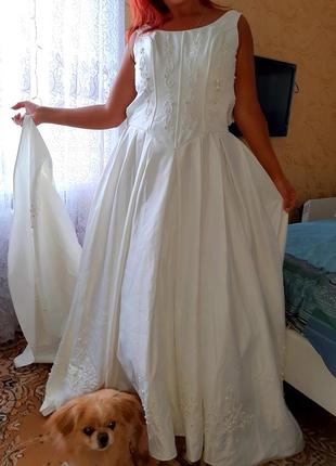 Вінтажне весільну сукню з шлейфом sincerity bridal2 фото