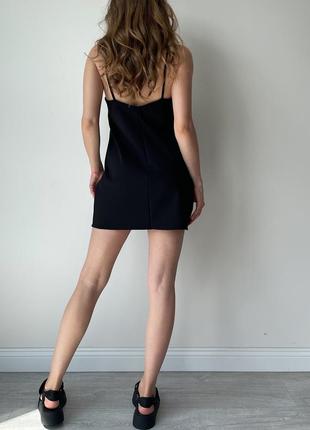 Чёрное трикотажное мини платье3 фото
