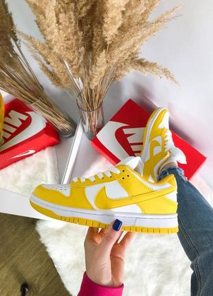 Жіночі кросівки nike dunk low yellow3 фото