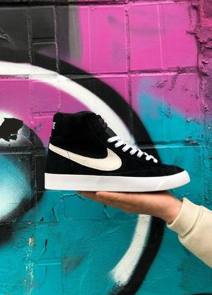 Жіночі кросівки nike blazer mid vintage 77 black / кросівки найк чорні з білим