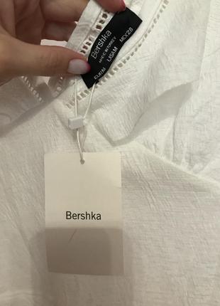 Білий топ bershka4 фото