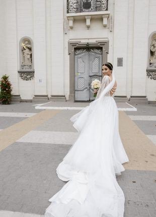 Весільна сукня бренду milla nova