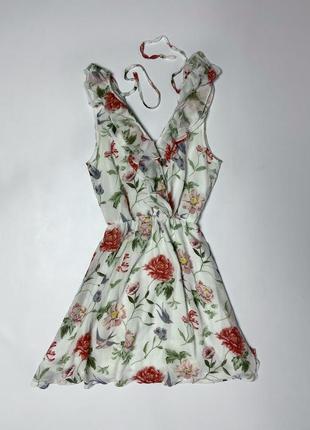 Распродажа h&m xs короткое платье сарафан с открытой спинкой белое цветы ласточки