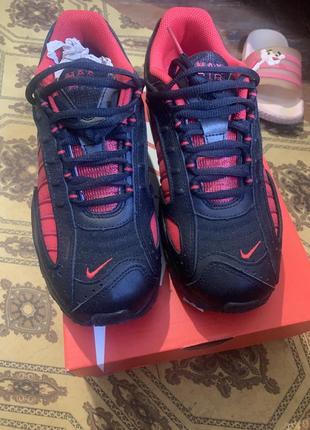 Nike air max tailwind 4 red