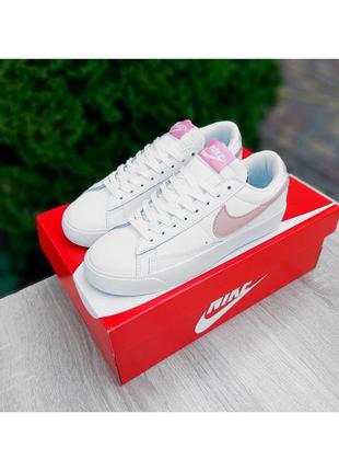 Кросівки жіночі nike blazer low білі, рожеві / кросівки жіночі найк блейзер низькі білі кроси