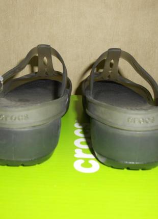 Сандалии crocs carlie cutout р. w5-23см. оригинал4 фото