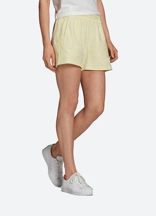 Шорты adidas originals tennis luxe 3-stripes short