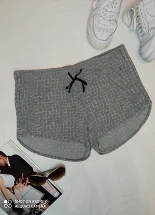 Літні шорти сірого кольору xl