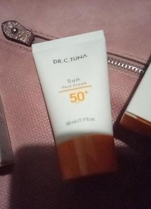 Сонцезахисний крем  spf 50 2