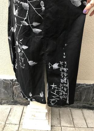 Легкое,тонкое,воздушное,длинное платье,сарафан в принт японских иероглифов5 фото