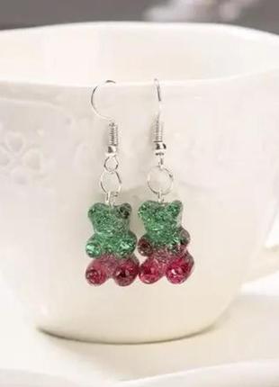 Детские серьги мишки, зеленый + малиновый с блетсками- размер мишки 1,6*1см, смола
