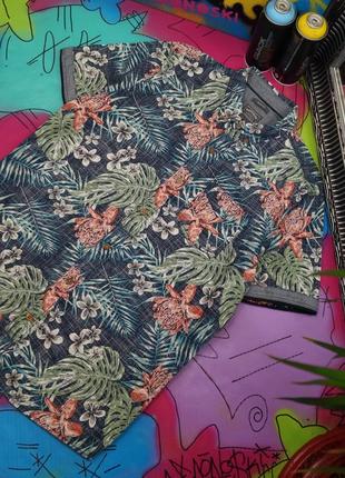 Класична теніска тропічний принт листя, квіти