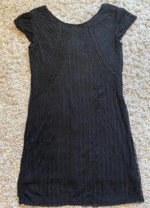 Маленька чорна сукня